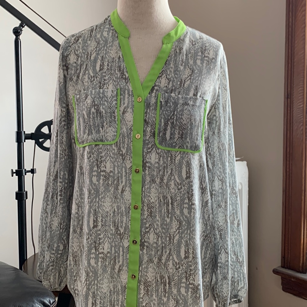 Alfani - button down blouse - snake skin grays with chartreuse green trim.